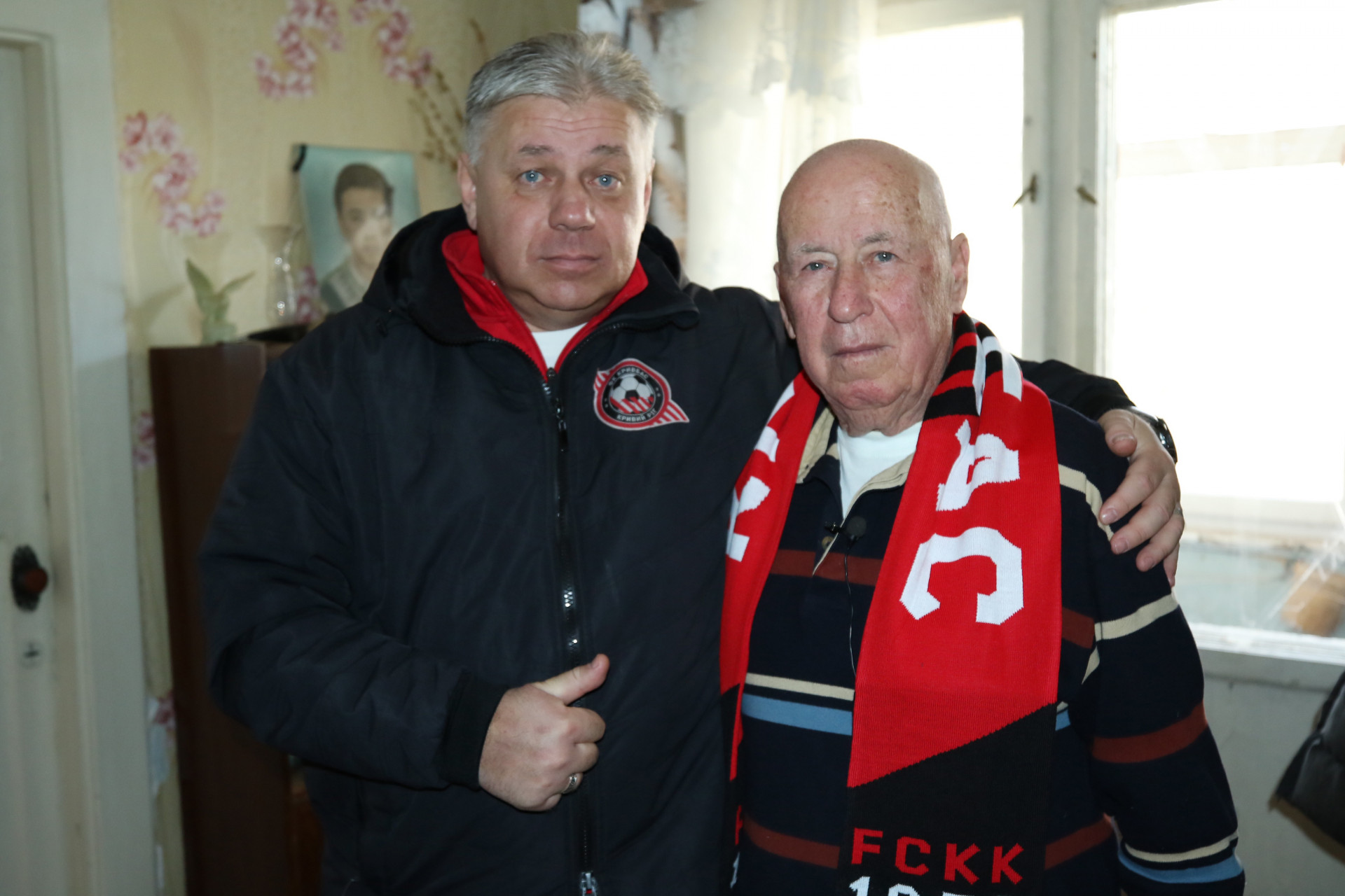 ФК "Кривбас" привітав з 80-річним ювілеєм ветерана клубу - Роберта Кликова