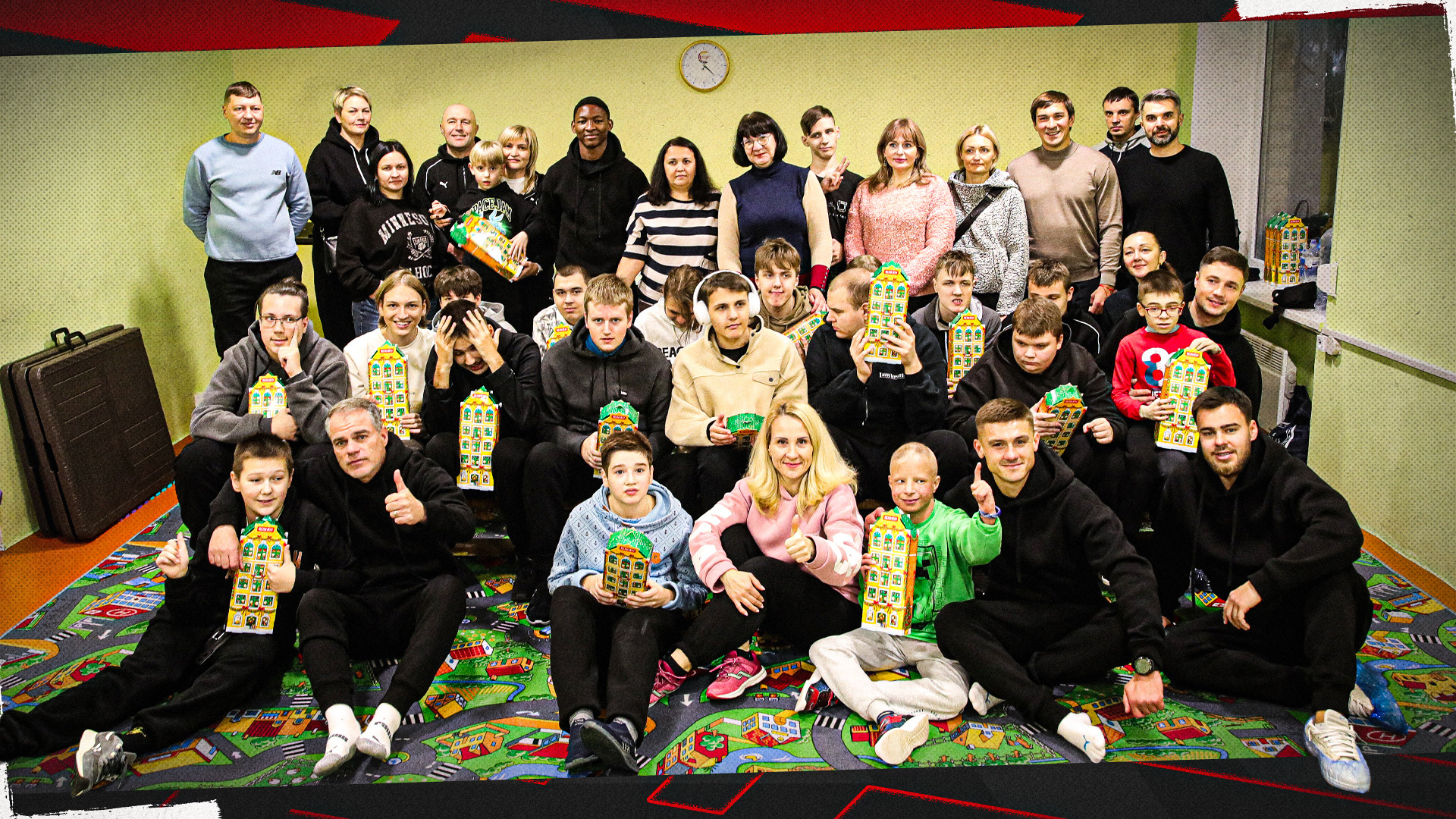 День Святого Миколая: ФК "Кривбас" відвідав ГО "Фонд об’єднаних сердець"